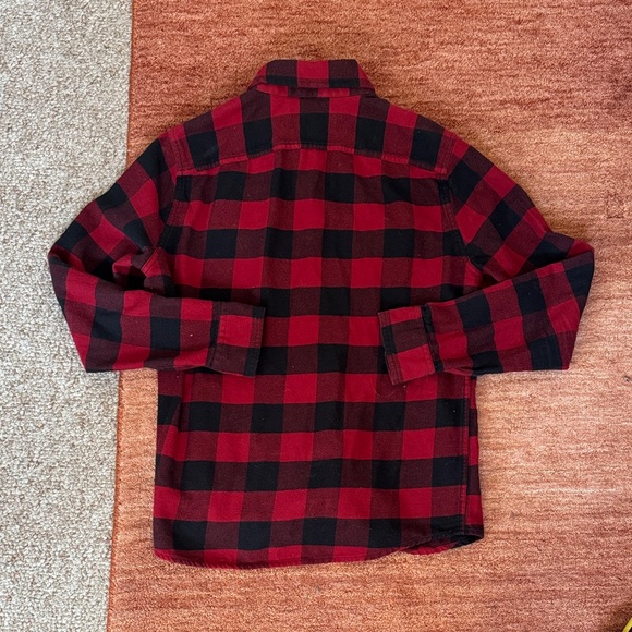 Abercrombie & Fitch Red and Black Casual Button Down Shirt - Picture 6 of 6